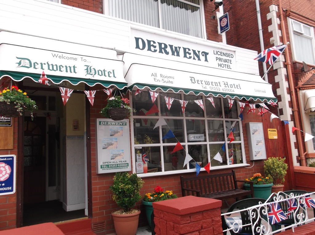 Derwent Bed & Breakfast - Blackpool — Photos 3